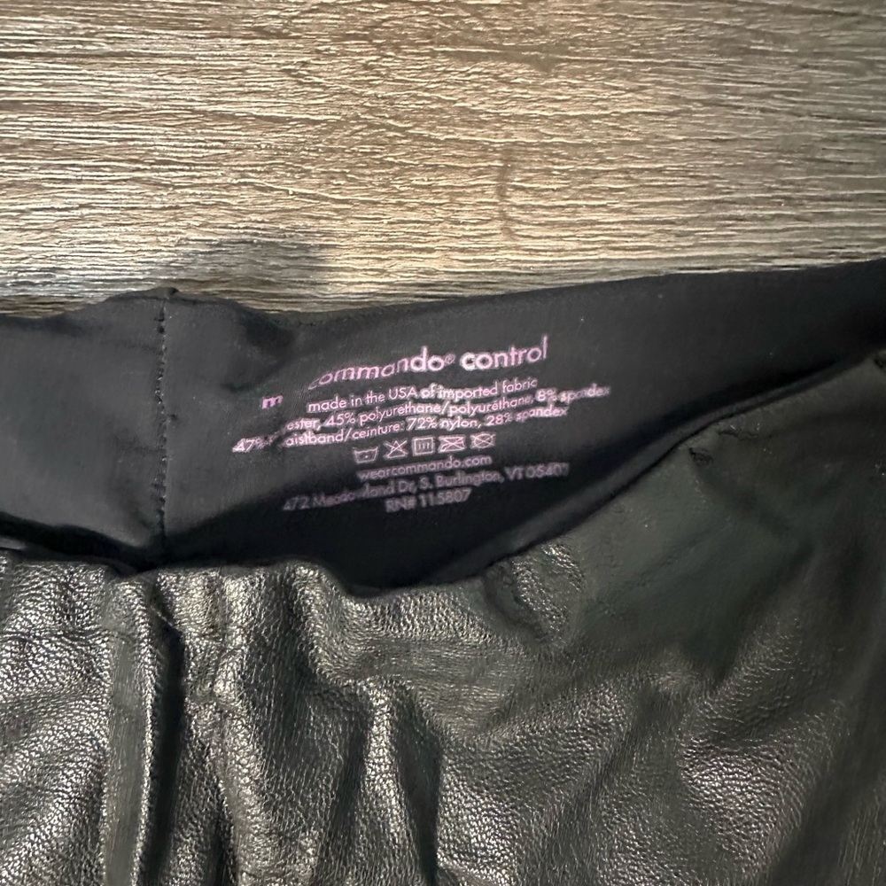 Commando Control Faux Leather Perfect Control Leg… - image 2